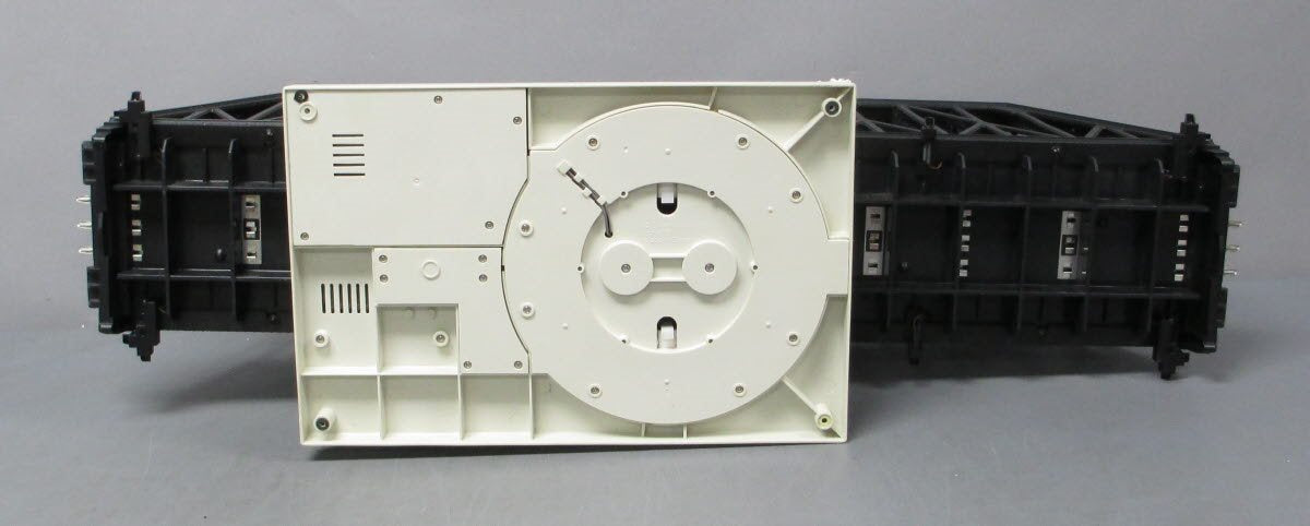 Lionel 6-24111 O Gauge Operating Swing Bridge LN/Box