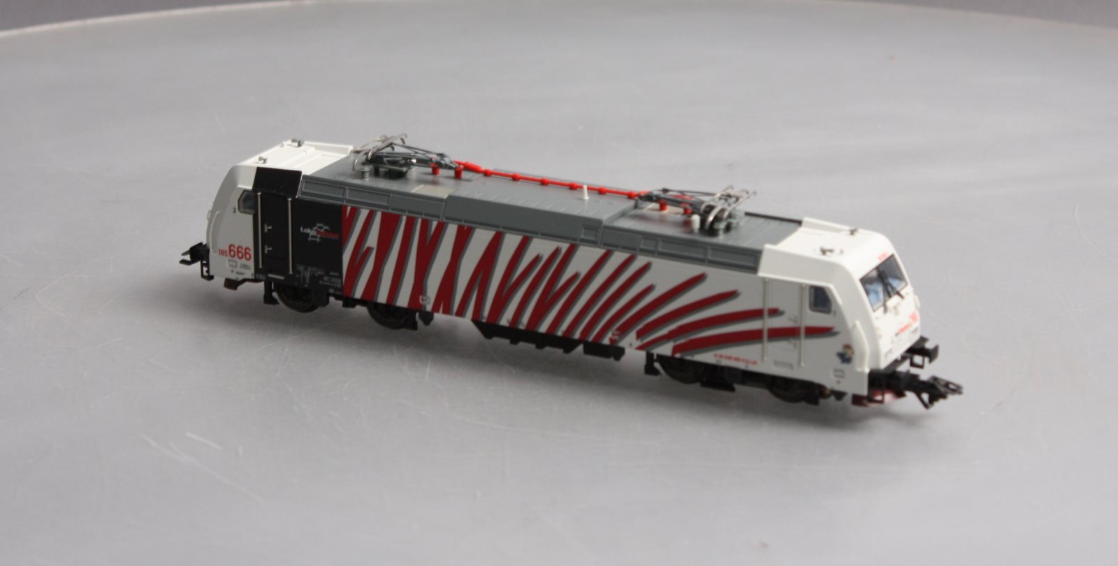 Marklin 36604 HO Lokomotion Bombardier Traxx Electric Locomotive #185.666
