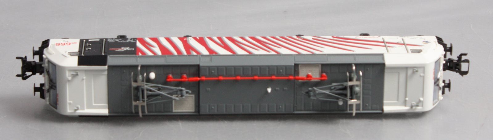 Marklin 36604 HO Lokomotion Bombardier Traxx Electric Locomotive #185.666