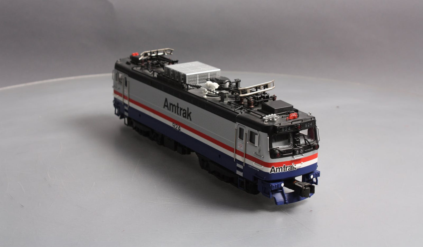 MTH 20-5505-1 O Gauge Amtrak AEM-7 Electric Locomotive w/P.S 1 #924 EX/Box