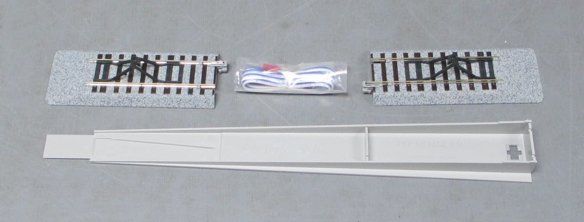 Kato 3-103 HO 4' x 8' Unitrack Track Expander Set LN/Box