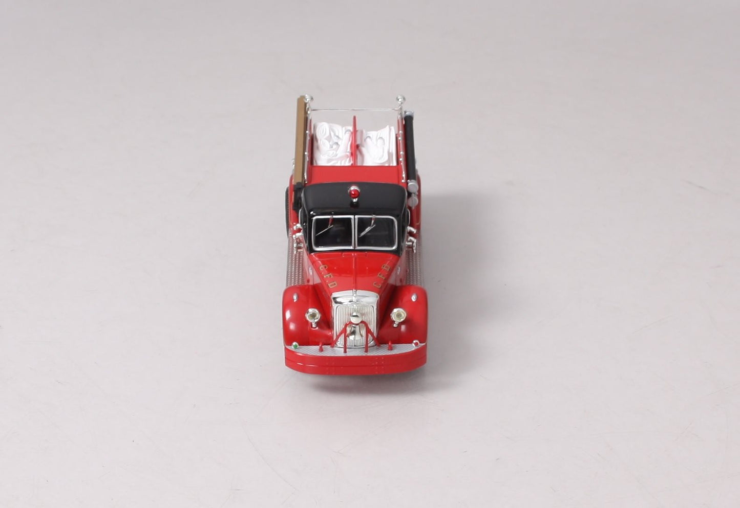 Corgi US52804 1:50 Closede Cab Pumper Mack L Pumber Chicago Fire Unit # 50