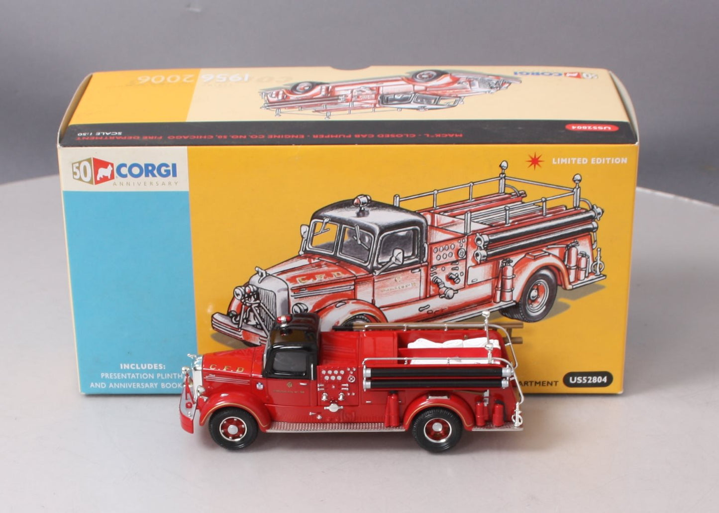 Corgi US52804 1:50 Closede Cab Pumper Mack L Pumber Chicago Fire Unit # 50