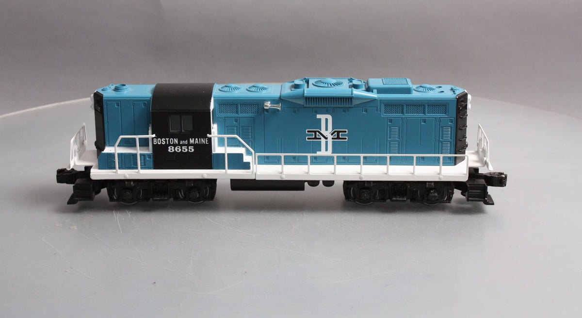 Lionel 6-8655 O Gauge Boston & Maine GP-9 Non-Powered Dummy Diesel Locomotive NIB