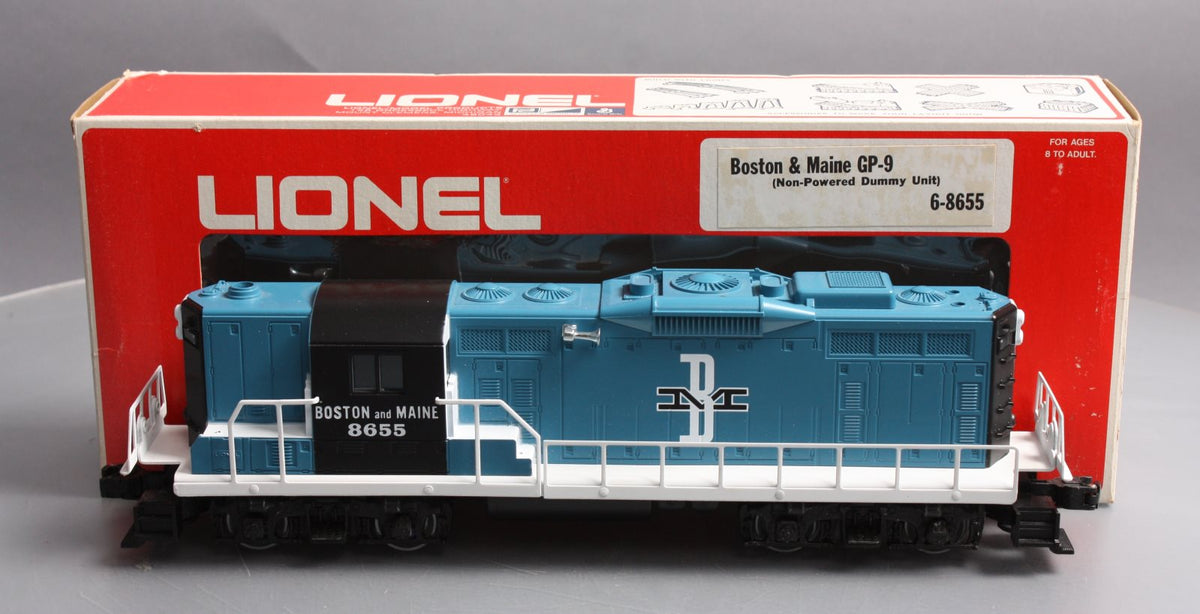 Lionel 6-8655 O Gauge Boston & Maine GP-9 Non-Powered Dummy Diesel Locomotive NIB