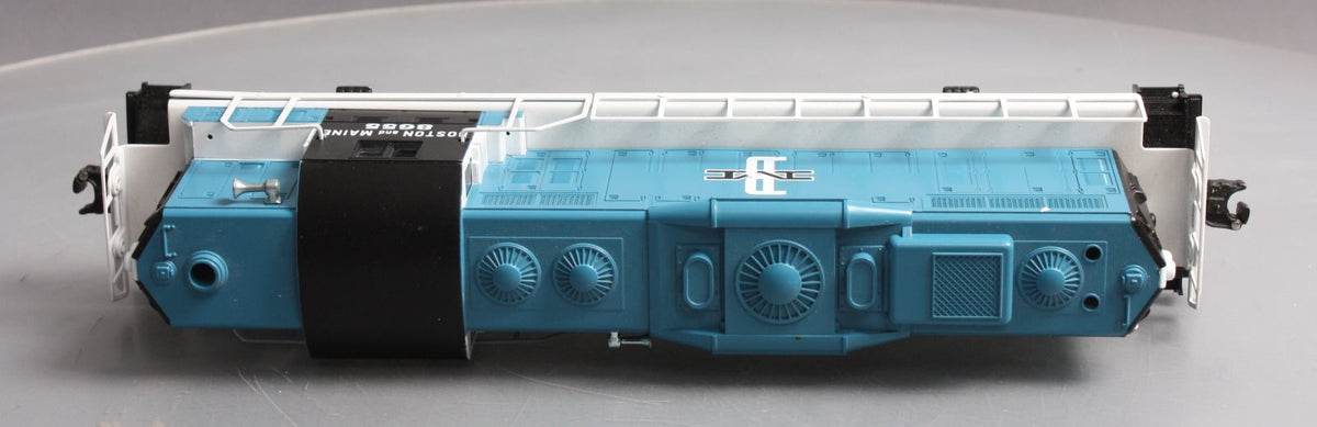Lionel 6-8655 O Gauge Boston & Maine GP-9 Non-Powered Dummy Diesel Locomotive NIB