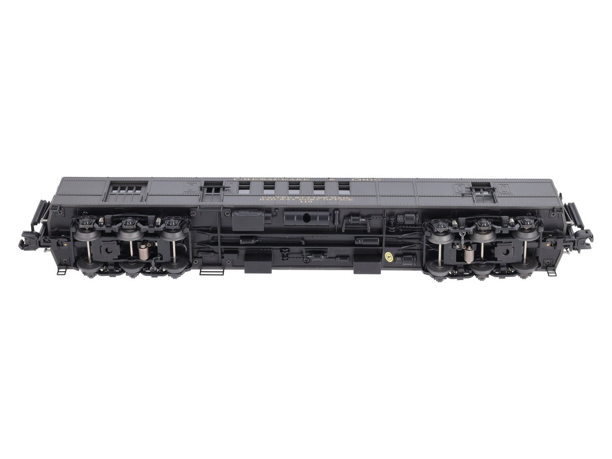 MTH 20-4284 O Gauge Chesapeake & Ohio 70' Madison RPO Passenger Car NIB