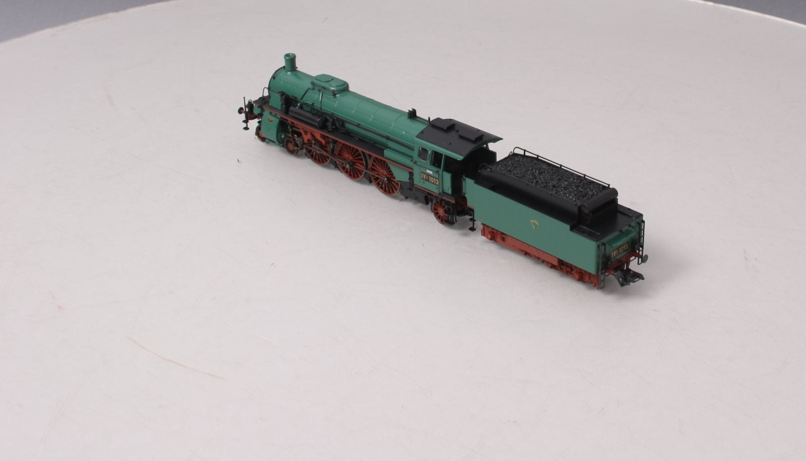 Marklin 39022  HO Scale Baden Express Steam Locomotive