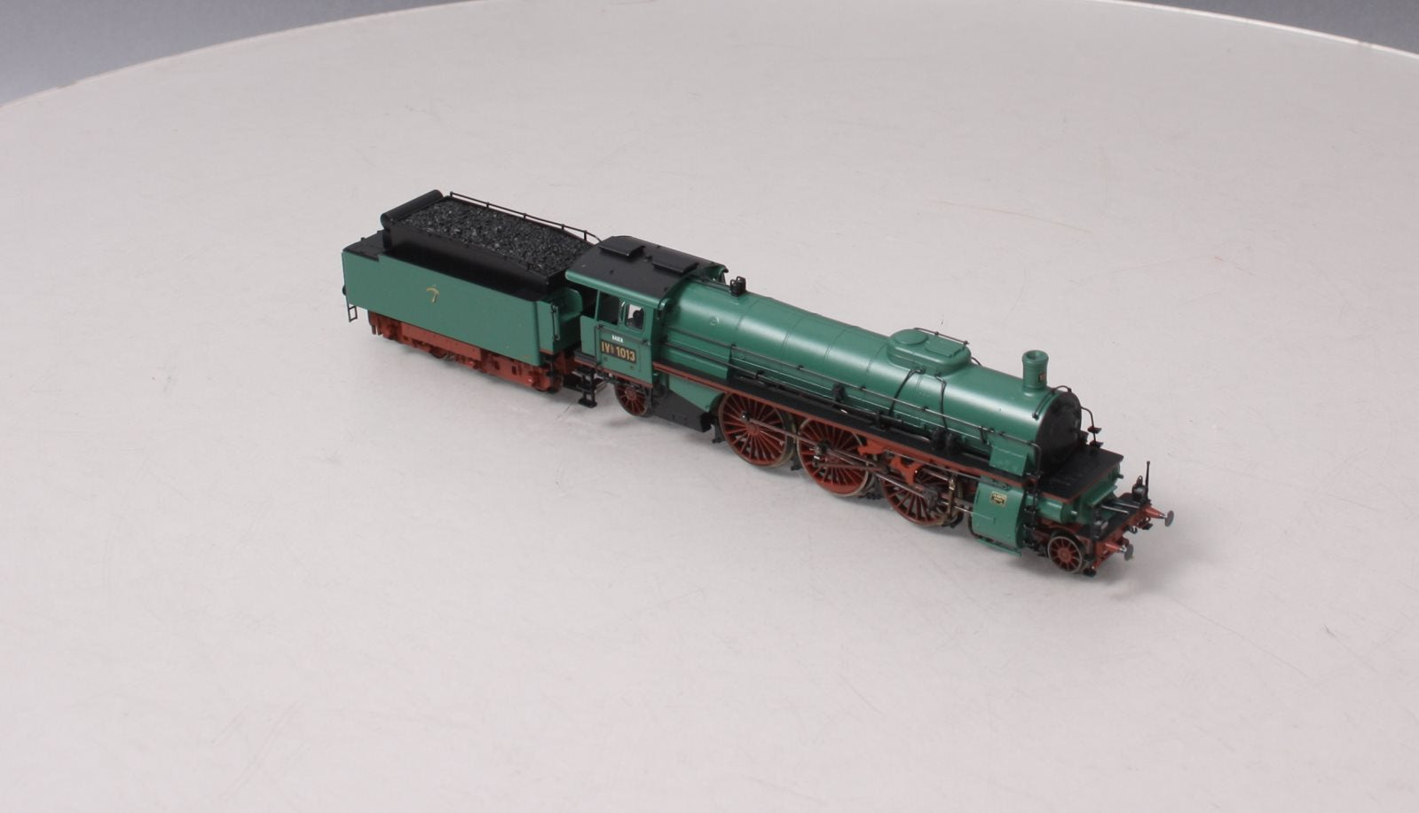 Marklin 39022  HO Scale Baden Express Steam Locomotive