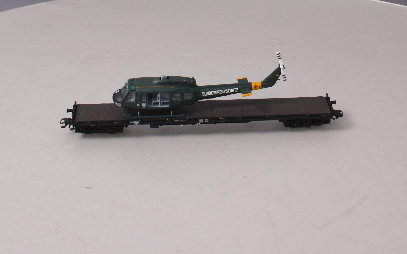 Marklin 47019 HO Scale 4MFOR Rs Flat w/ Helicopter LN/Box
