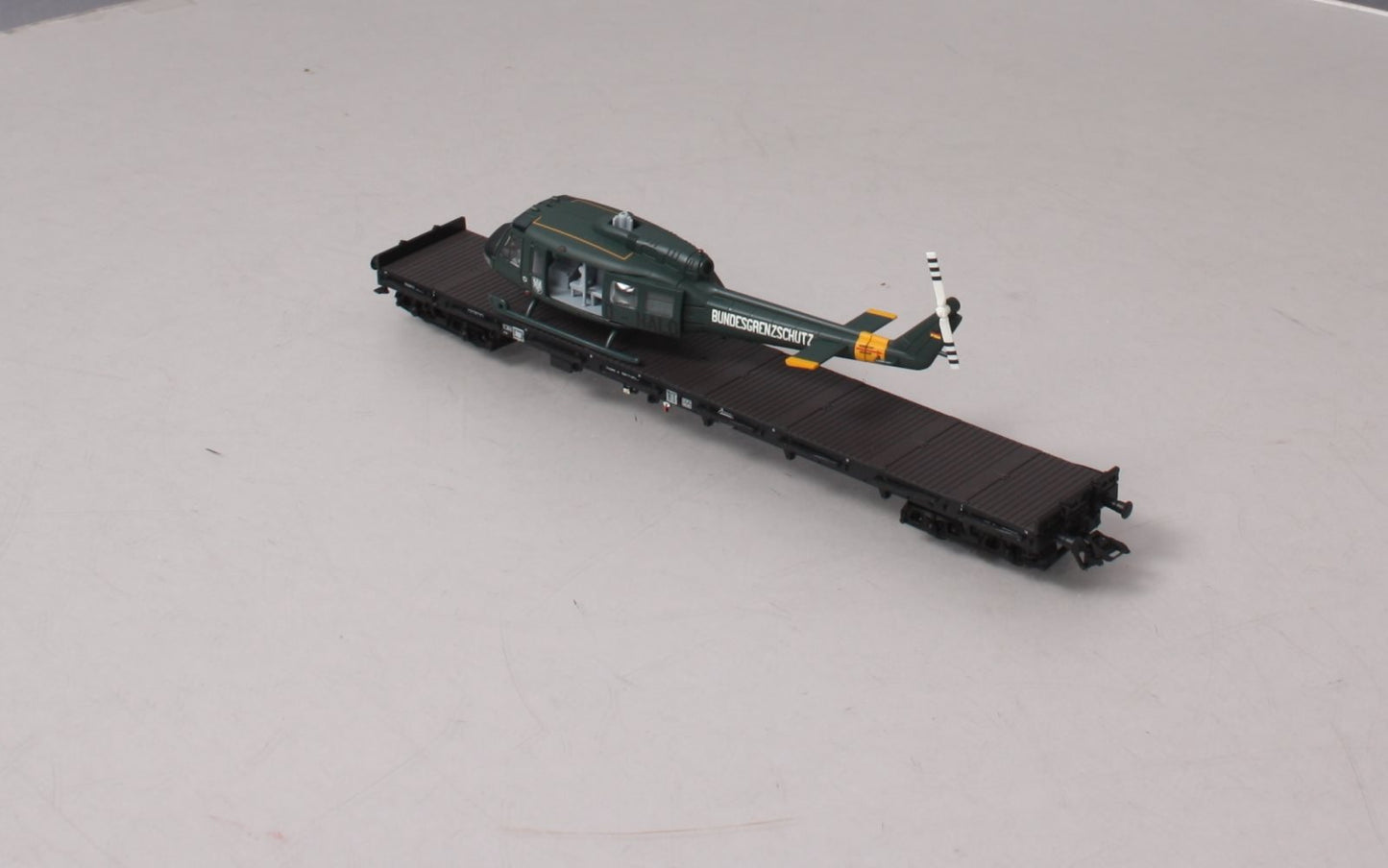 Marklin 47019 HO Scale 4MFOR Rs Flat w/ Helicopter LN/Box