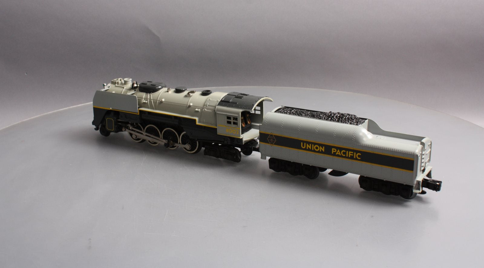 Lionel 6-8002 O Union Pacific Berkshire 2-8-4 Steam Locomotive & Tender #8002 EX/Box