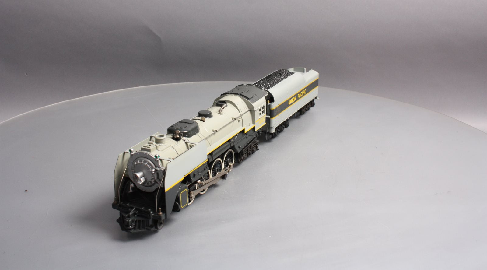 Lionel 6-8002 O Union Pacific Berkshire 2-8-4 Steam Locomotive & Tender #8002 EX/Box