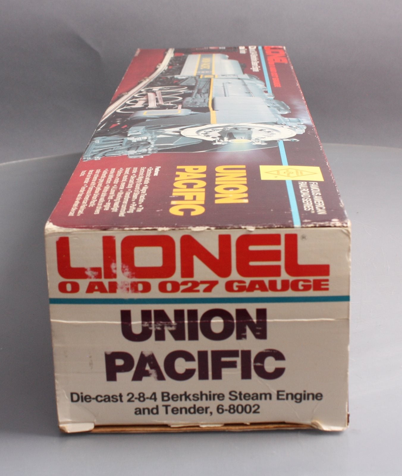 Lionel 6-8002 O Union Pacific Berkshire 2-8-4 Steam Locomotive & Tender #8002 EX/Box