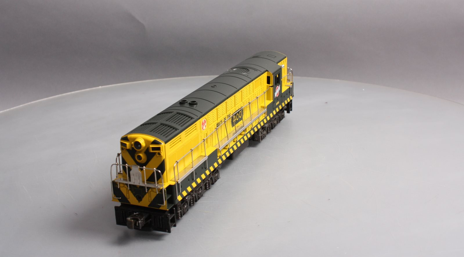 Lionel 6-8056 O Gauge Chicago & Northwestern FM Diesel Locomotive #8056 LN/Box