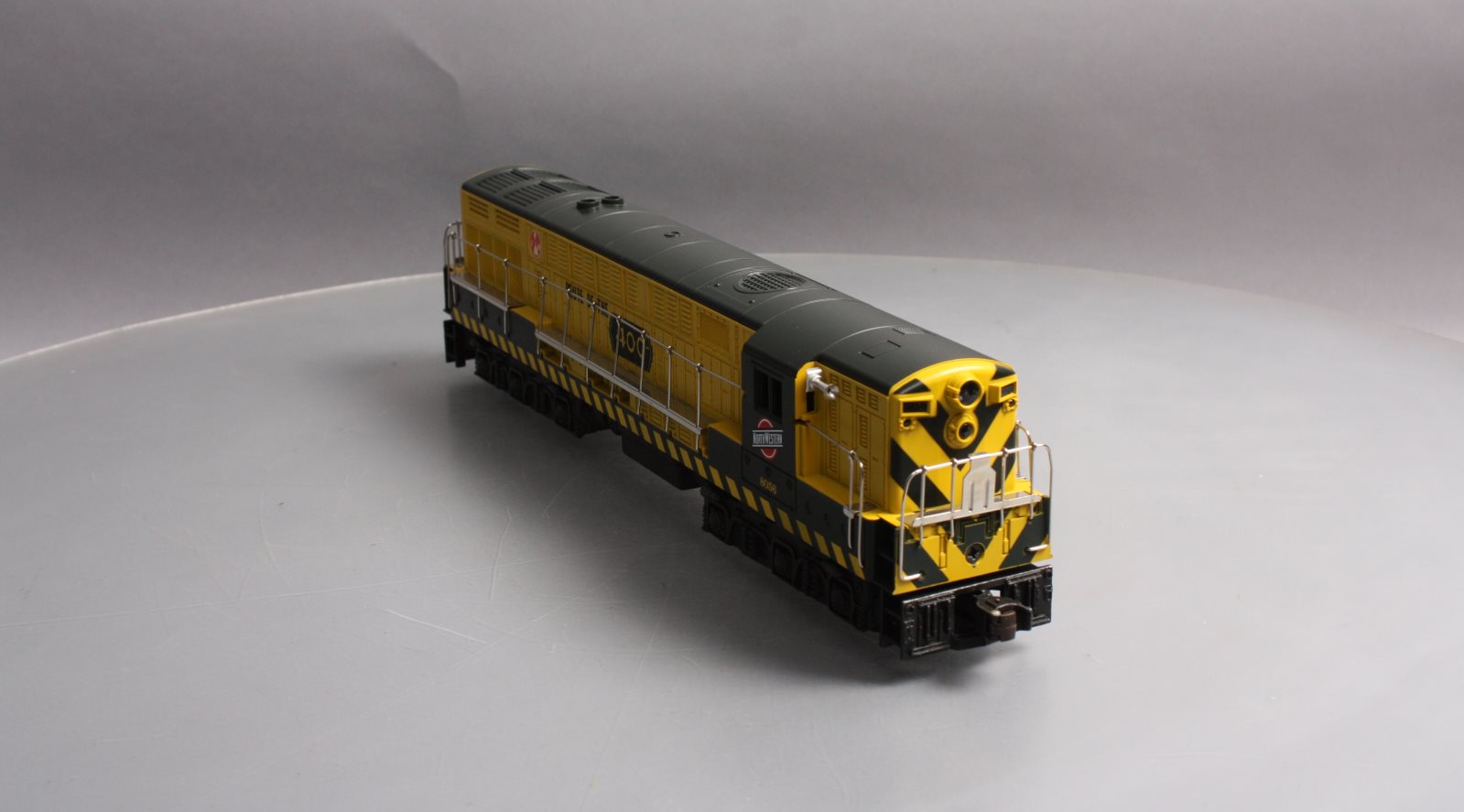 Lionel 6-8056 O Gauge Chicago & Northwestern FM Diesel Locomotive #8056 LN/Box