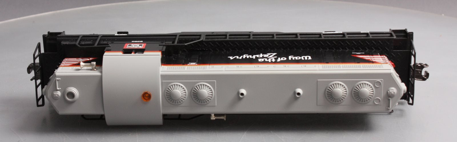 Lionel 6-18569 O Burlington Way of the Zephyrs GP-9 Diesel Locomotive #2380 EX/Box