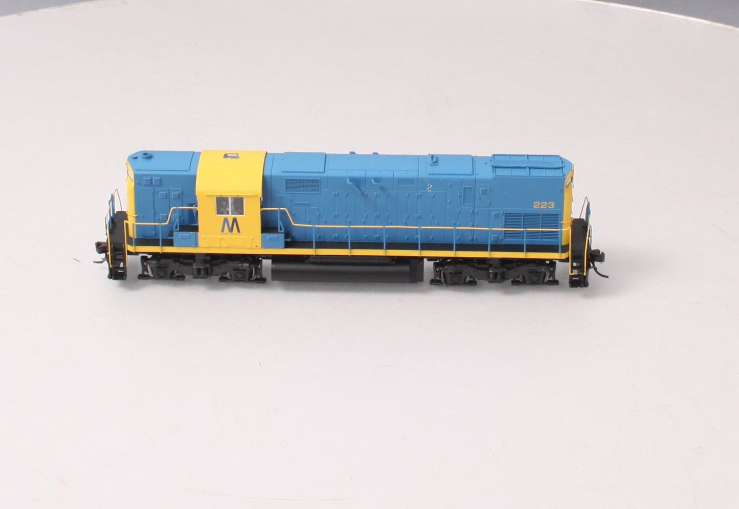 Atlas 10002978 HO Long Island C420 Phase 1 Diesel Locomotive Sound/DCC #223