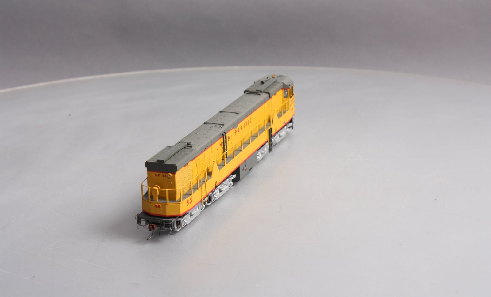 Athearn 88677 HO Scale Union Pacific GE U50 Diesel Locomotive #53