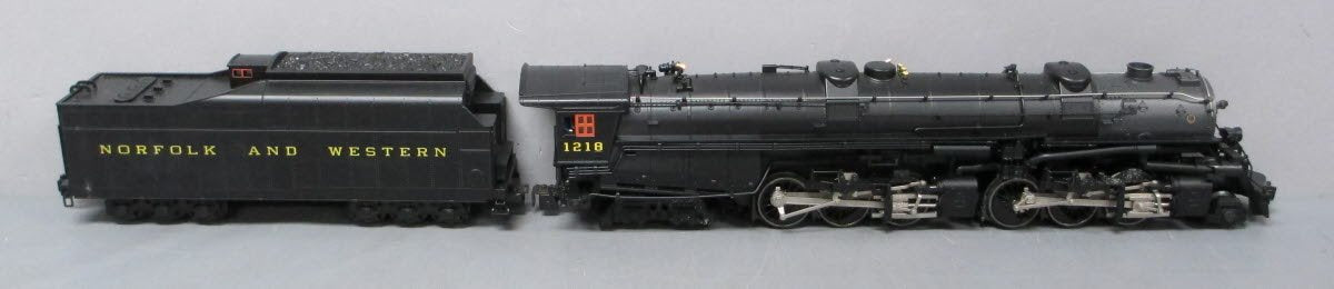 Lionel 6-28052 O Gauge N&W Class A Articulated 2-6-6-4 Steam Loco & Tender #1218 EX/Box
