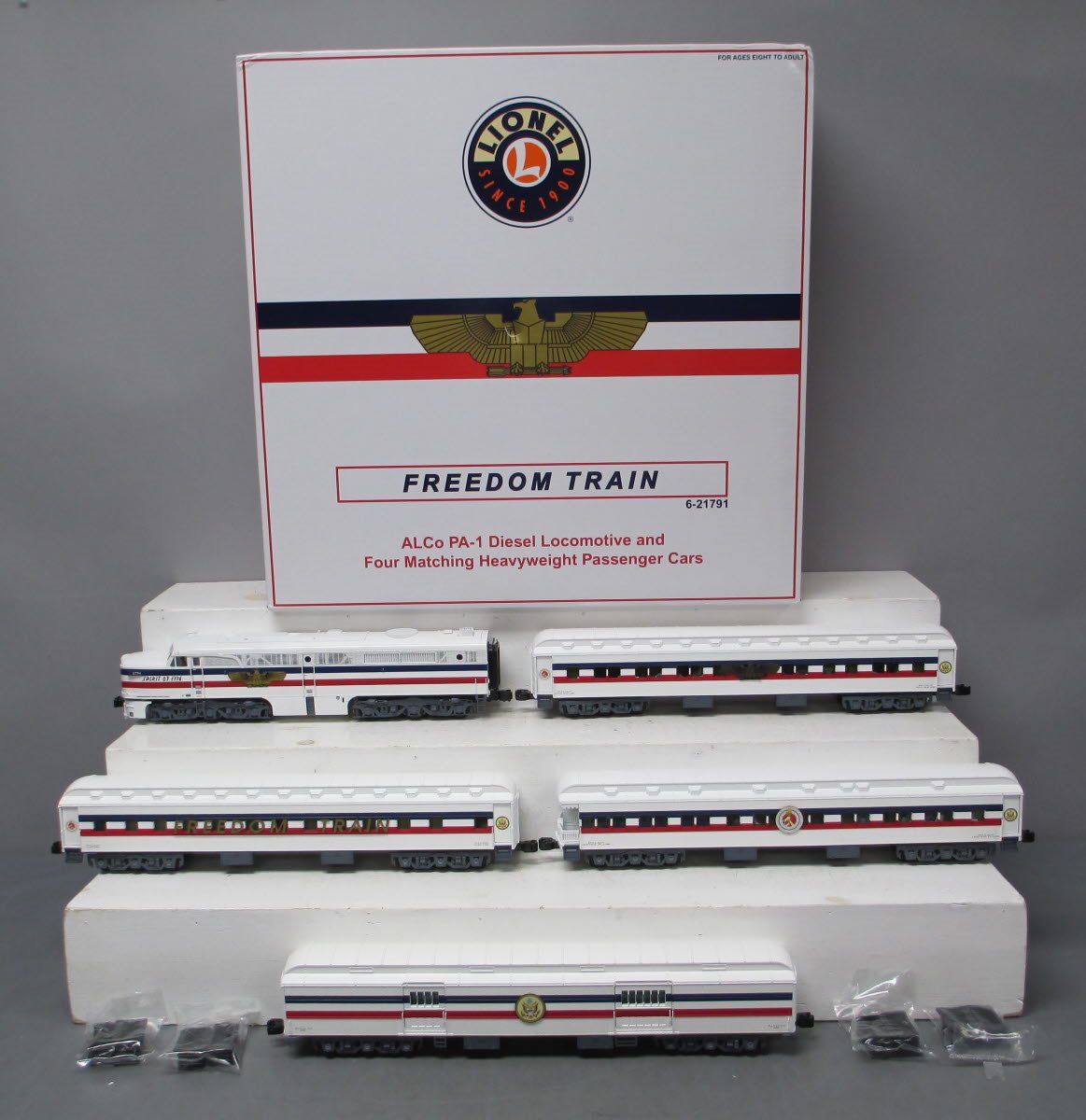 Lionel 6-21791 O Gauge Freedom Train Alco Diesel Train Set NIB