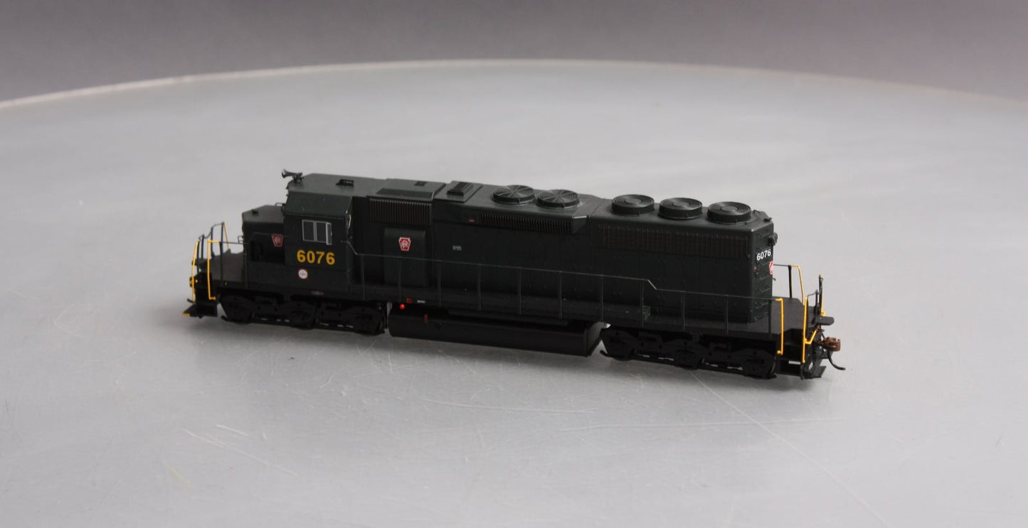 Athearn 88611 HO PRR/Dark Green RTR SD40 Diesel Locomotive w/DCC & Sound #6076
