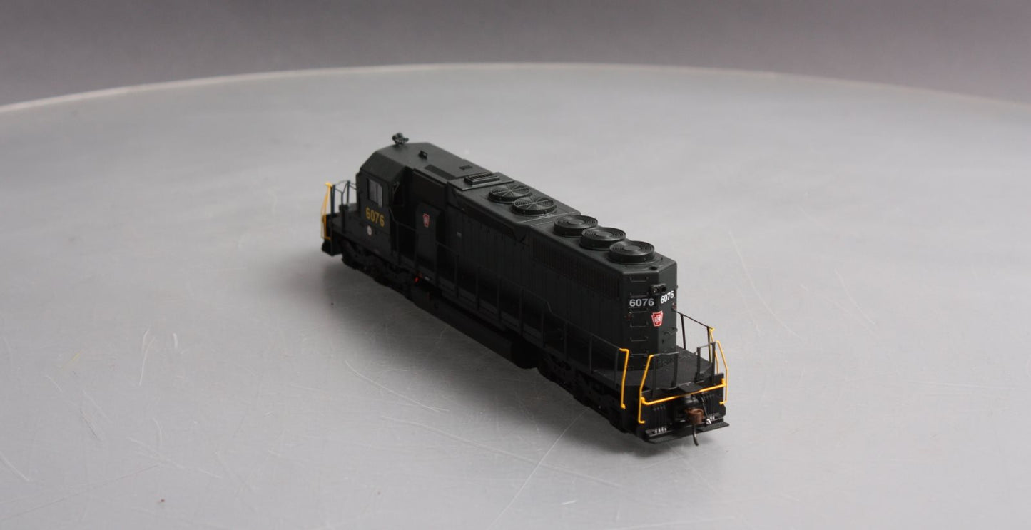 Athearn 88611 HO PRR/Dark Green RTR SD40 Diesel Locomotive w/DCC & Sound #6076