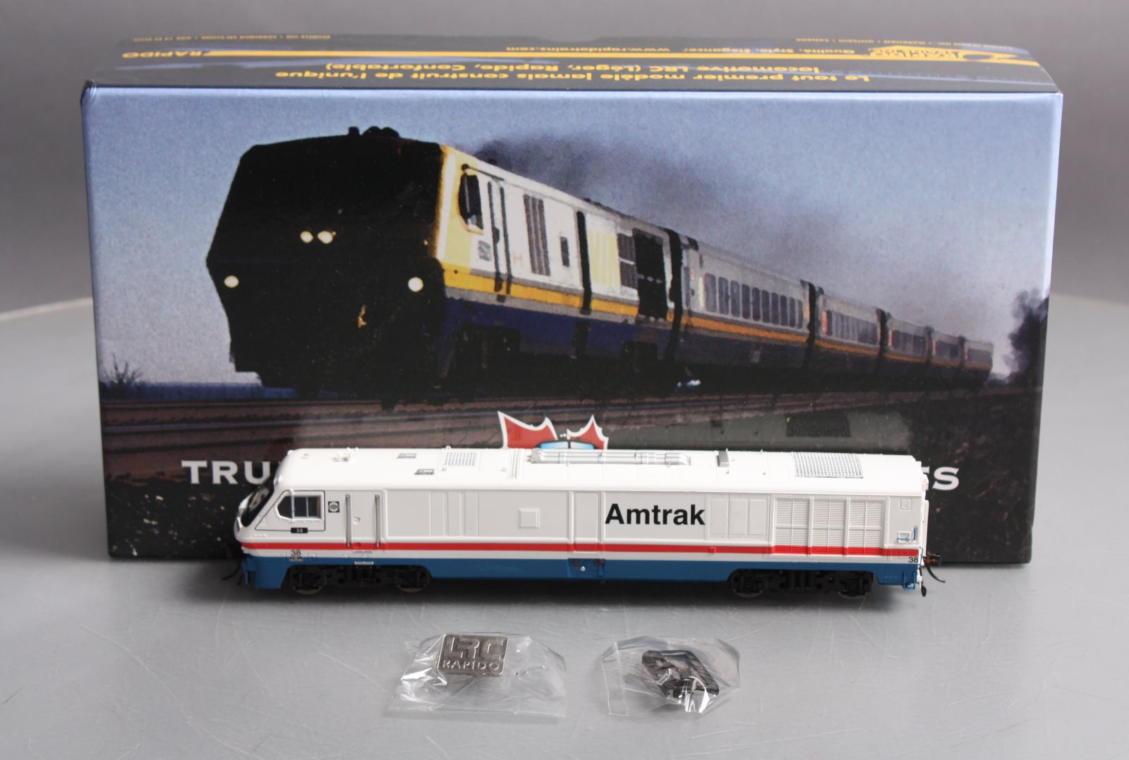 Rapido Trains 200054 HO Amtrak Diesel Locomotive w/DCC/Sound #38