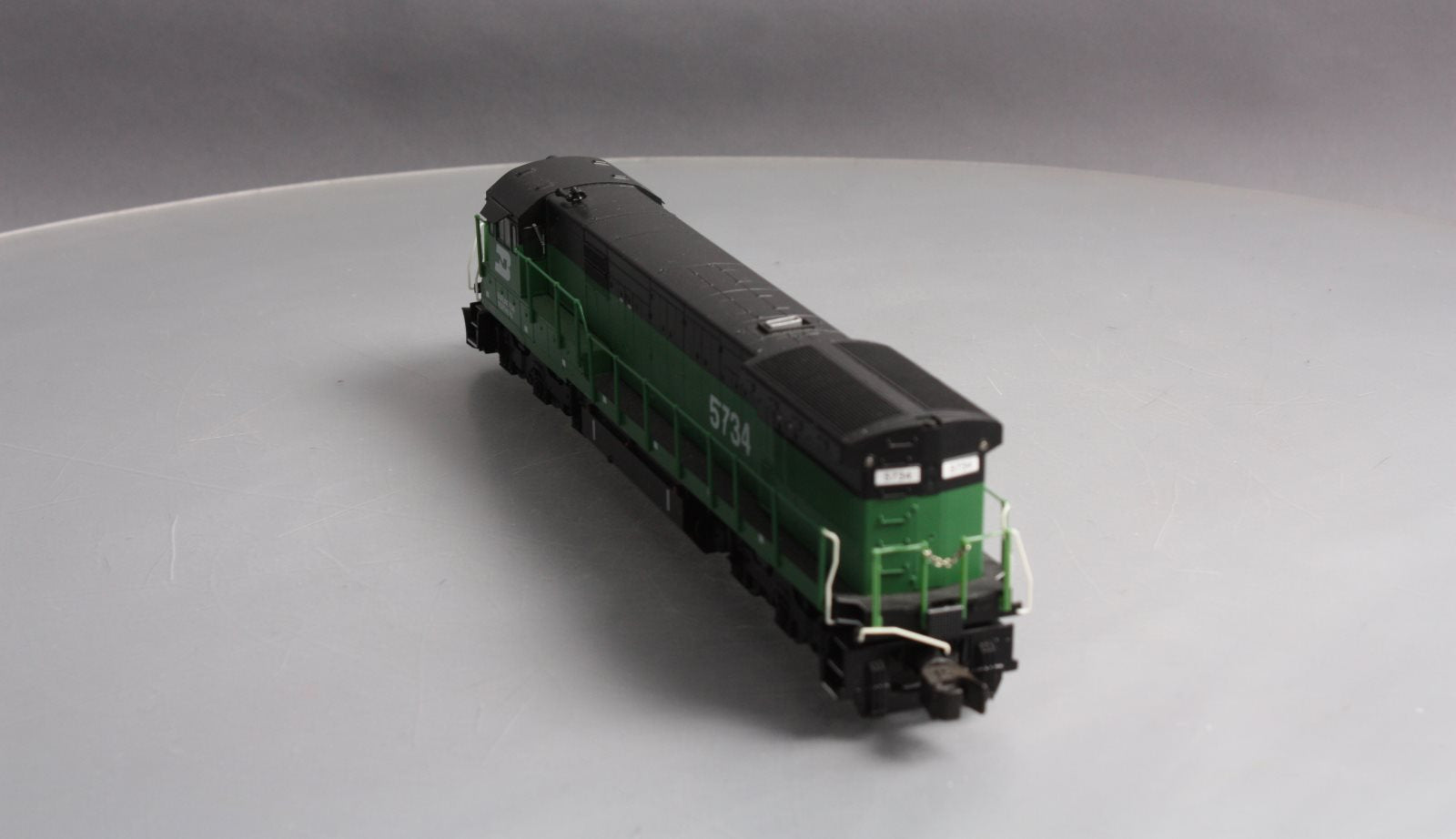 American Flyer 6-48158 S Burlington Northern Legacy U33C Diesel Locomotive #5734