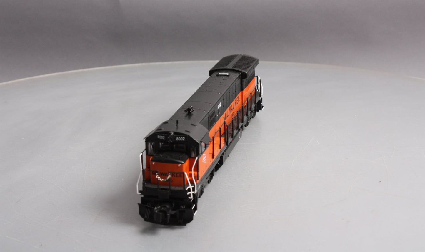 American Flyer 6-48192 S Milwaukee Road Legacy U33C Diesel Locomotive #8002