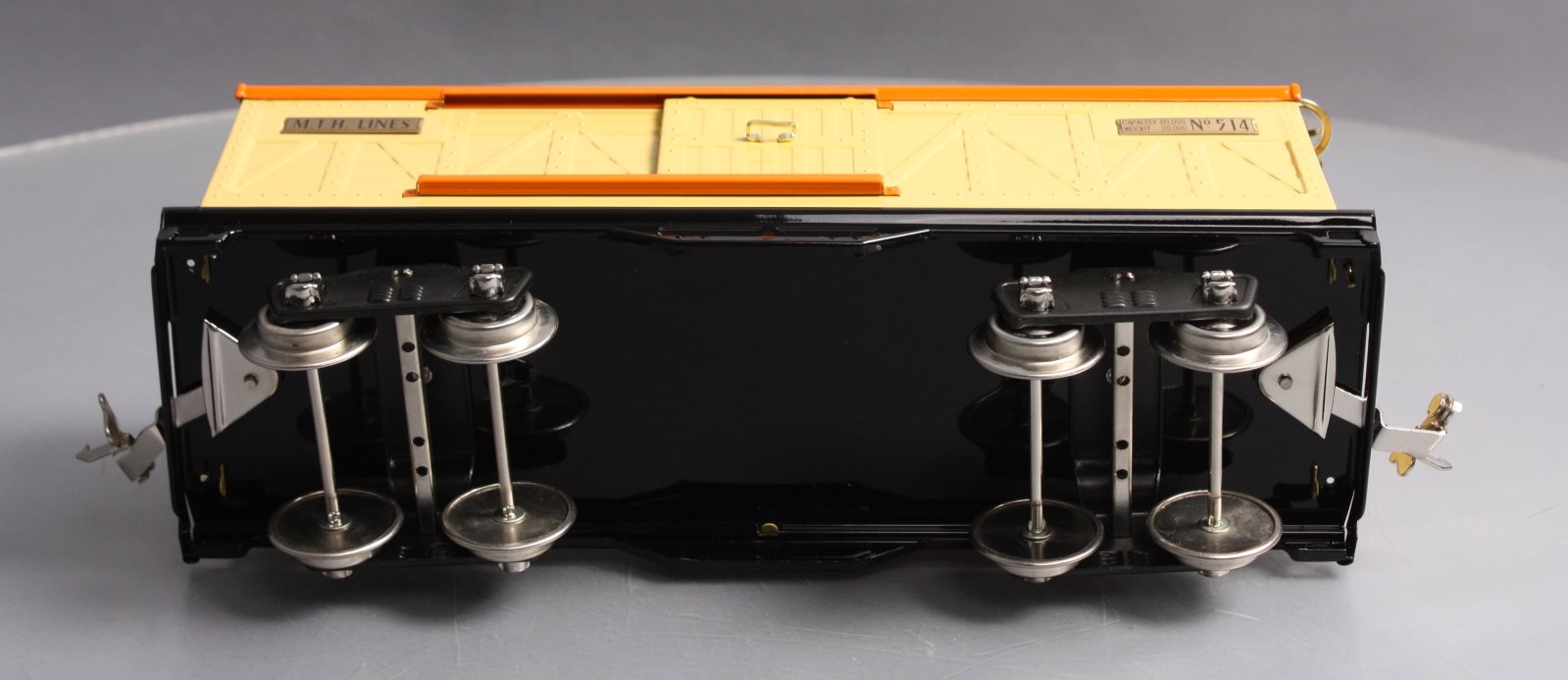 MTH 10-1086 Std. Gauge 500 Series Cream Boxcar #514 with Brass Trim