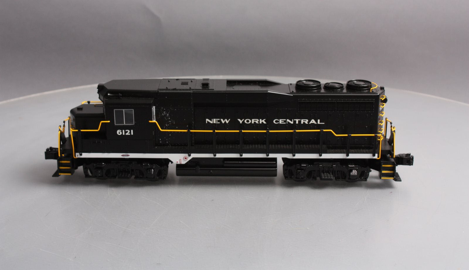 Williams 22901 O New York Central GP30 Diesel Locomotive #6121