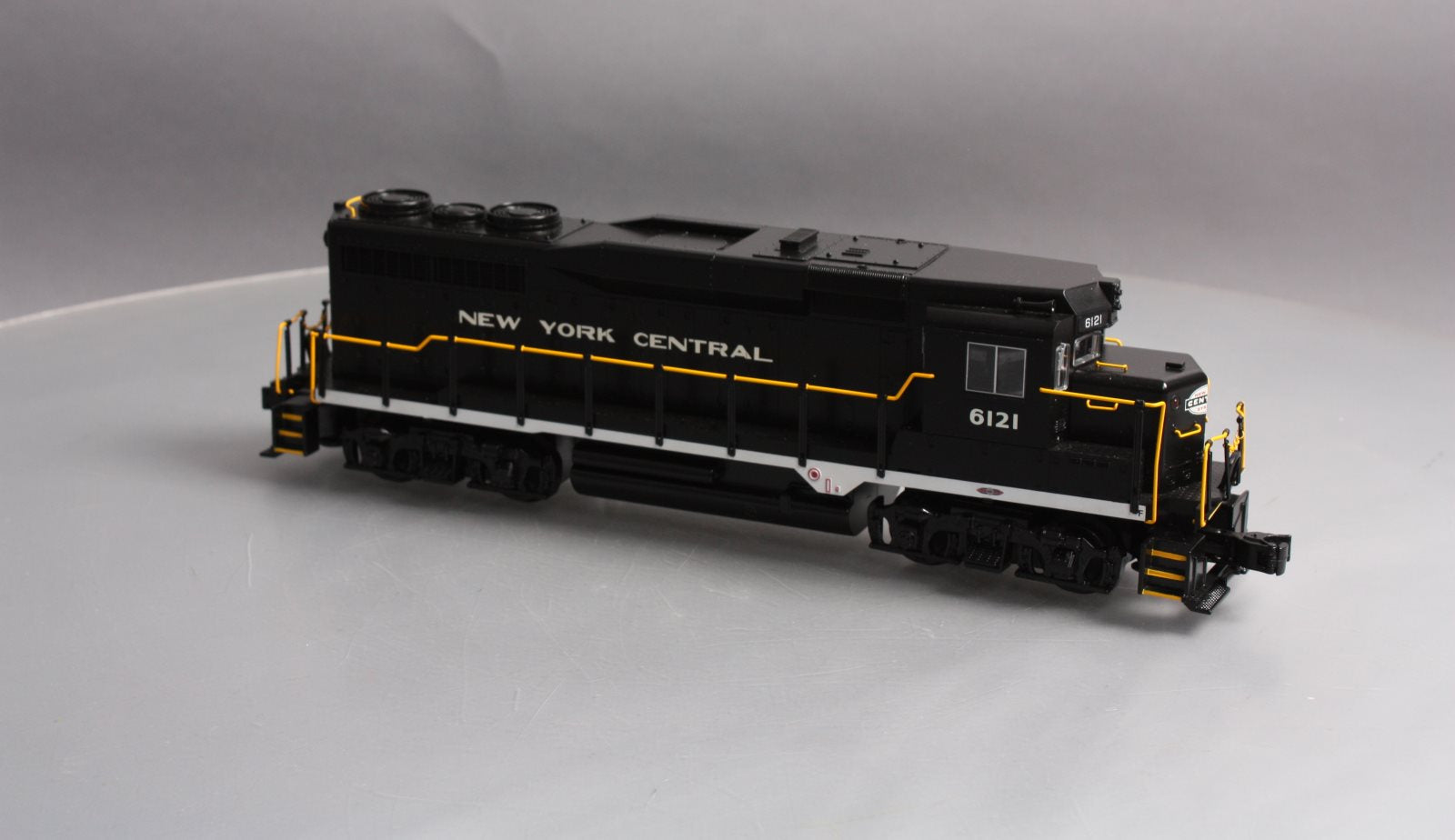 Williams 22901 O New York Central GP30 Diesel Locomotive #6121