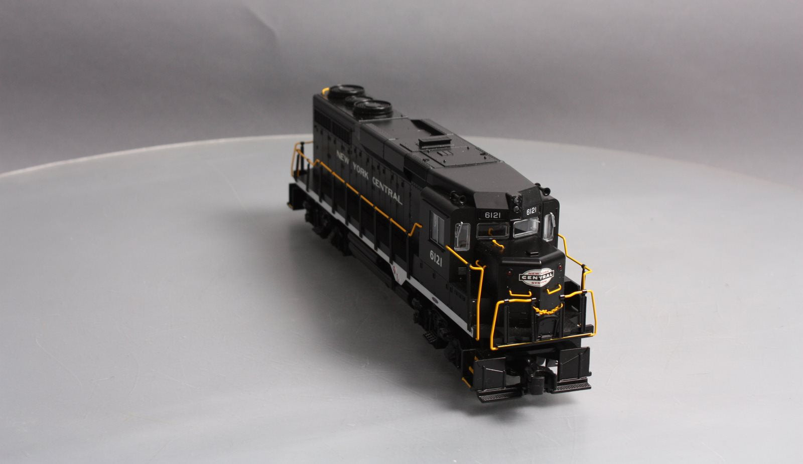 Williams 22901 O New York Central GP30 Diesel Locomotive #6121