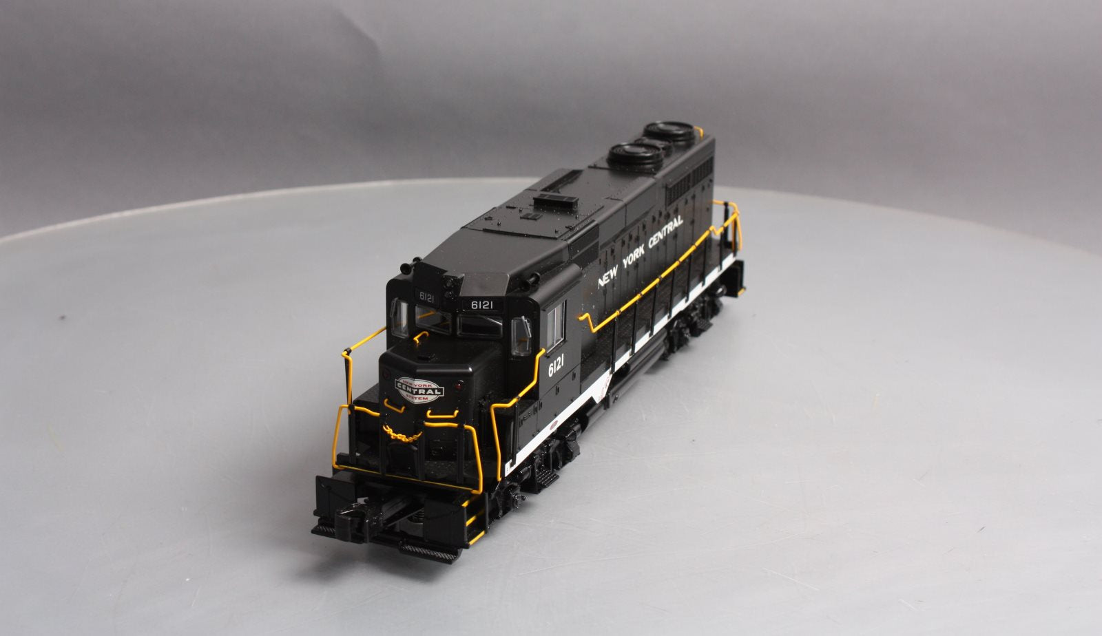 Williams 22901 O New York Central GP30 Diesel Locomotive #6121