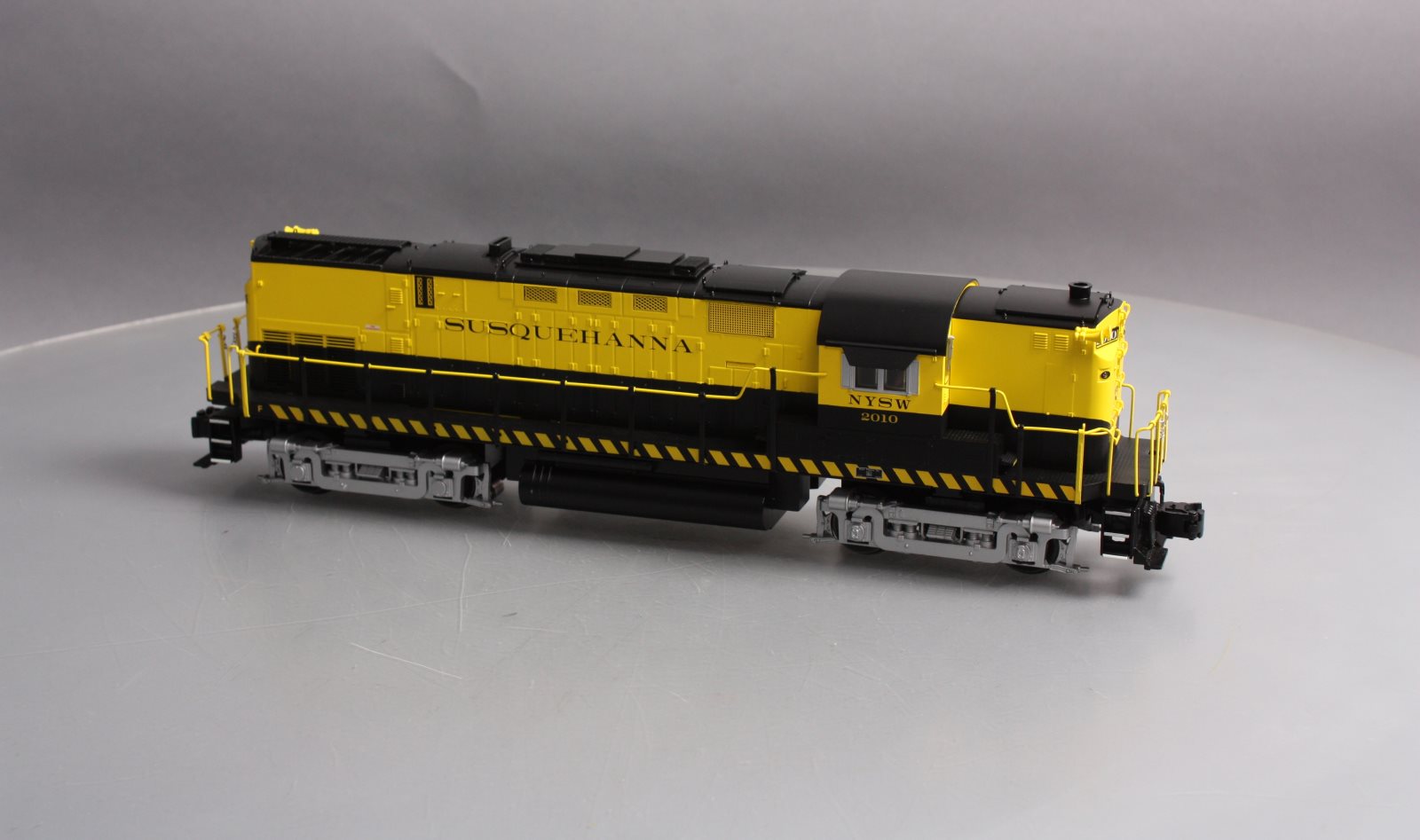 Lionel 1933480 O Susquehanna Legacy C-420 Diesel Locomotive #2010