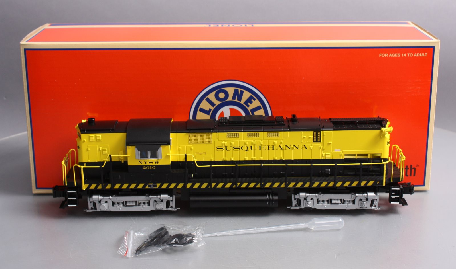 Lionel 1933480 O Susquehanna Legacy C-420 Diesel Locomotive #2010