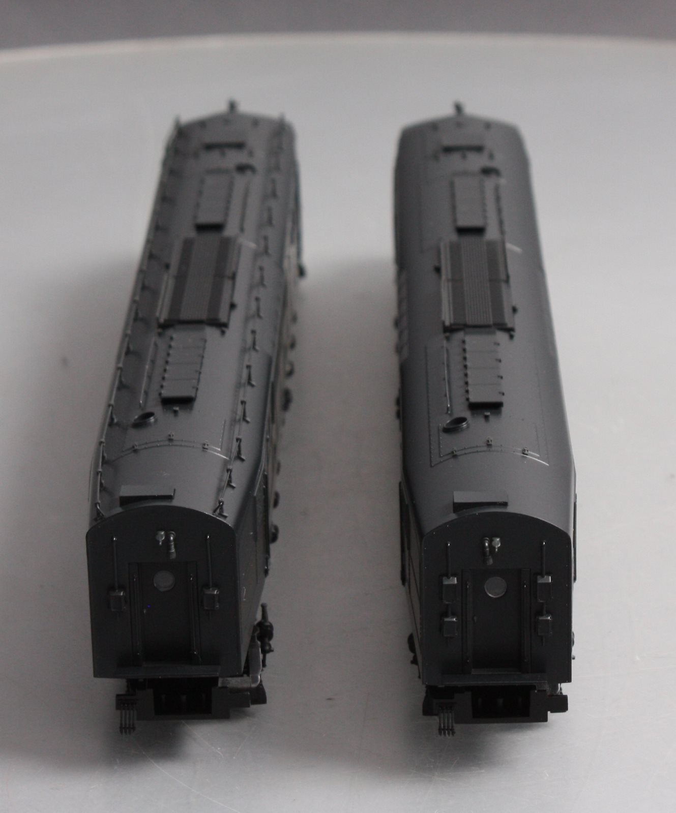 Broadway Limited 2091 HO PRR Baldwin Centipede AA Diesel Engines w/DCC 5833/5821