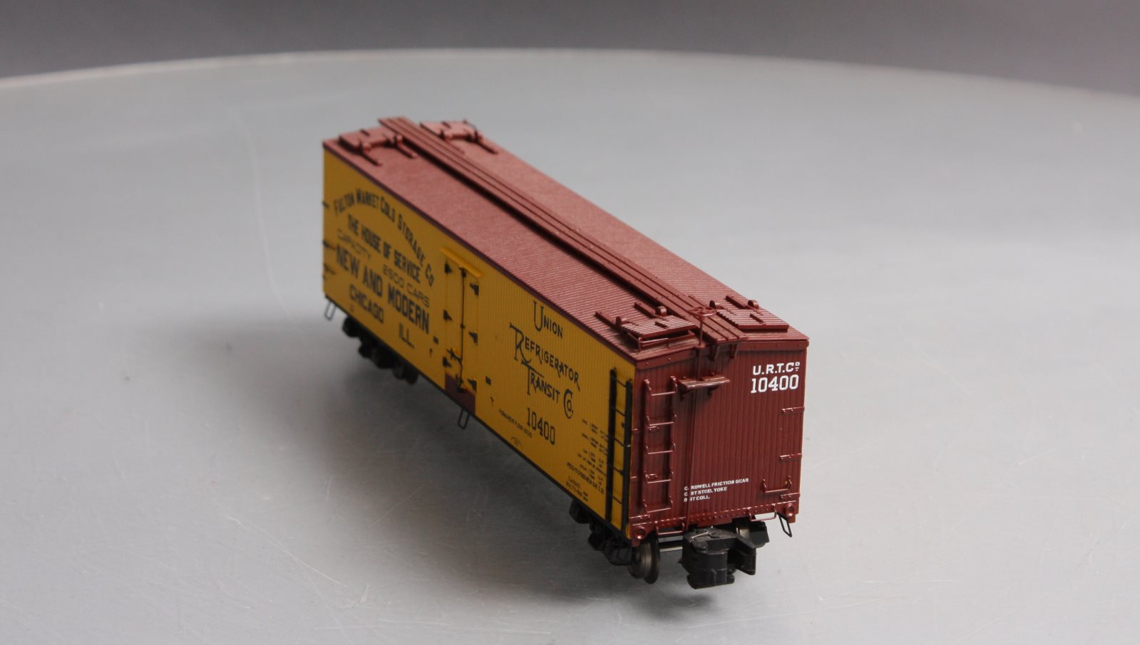 MTH 35-78003 S Fulton Market 40' Woodside Reefer #10400