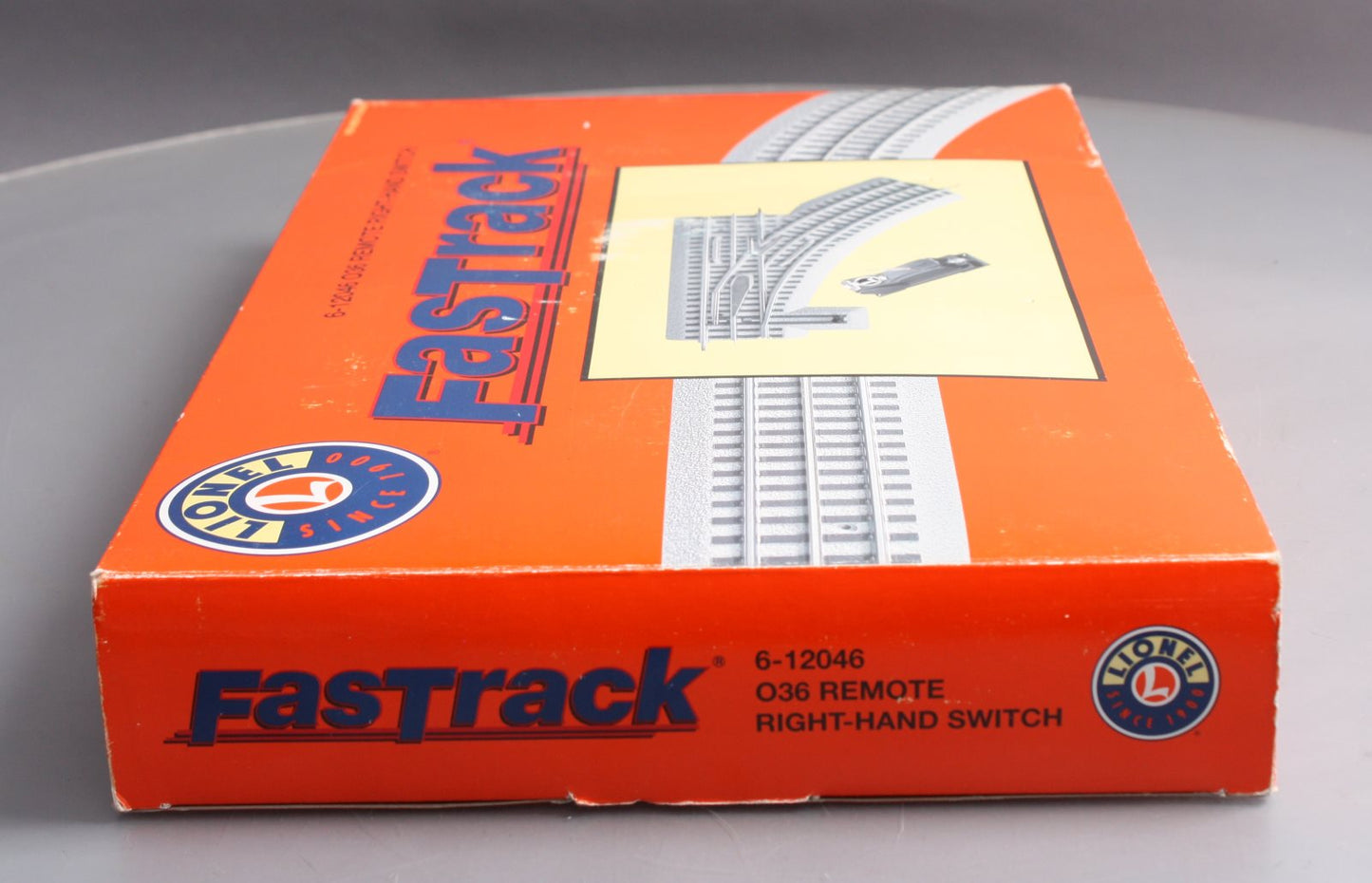 Lionel 6-12046 O Gauge O36 Right Hand Remote-Control FasTrack Switch/Turnout LN/Box
