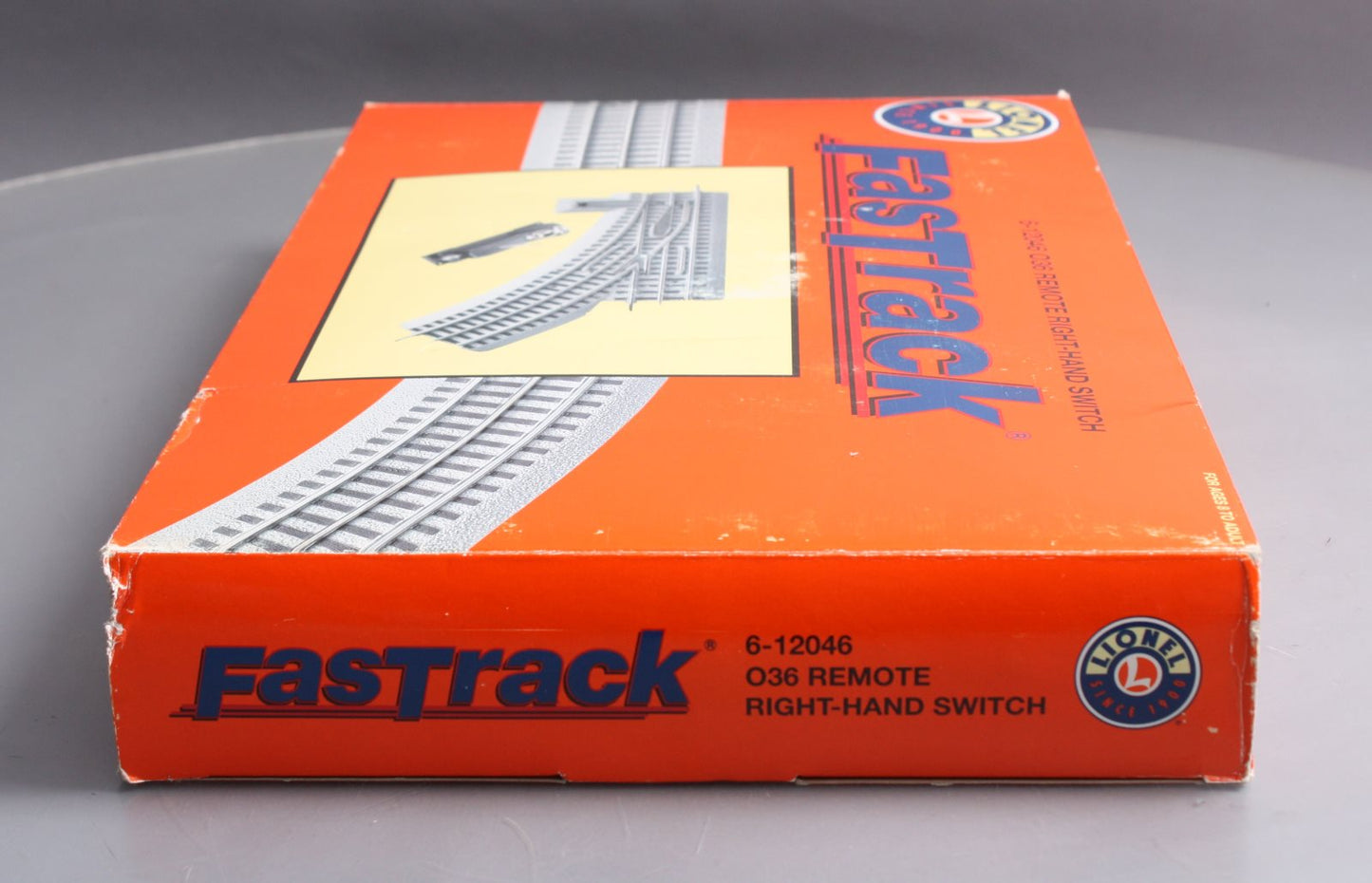 Lionel 6-12046 O Gauge O36 Right Hand Remote-Control FasTrack Switch/Turnout LN/Box