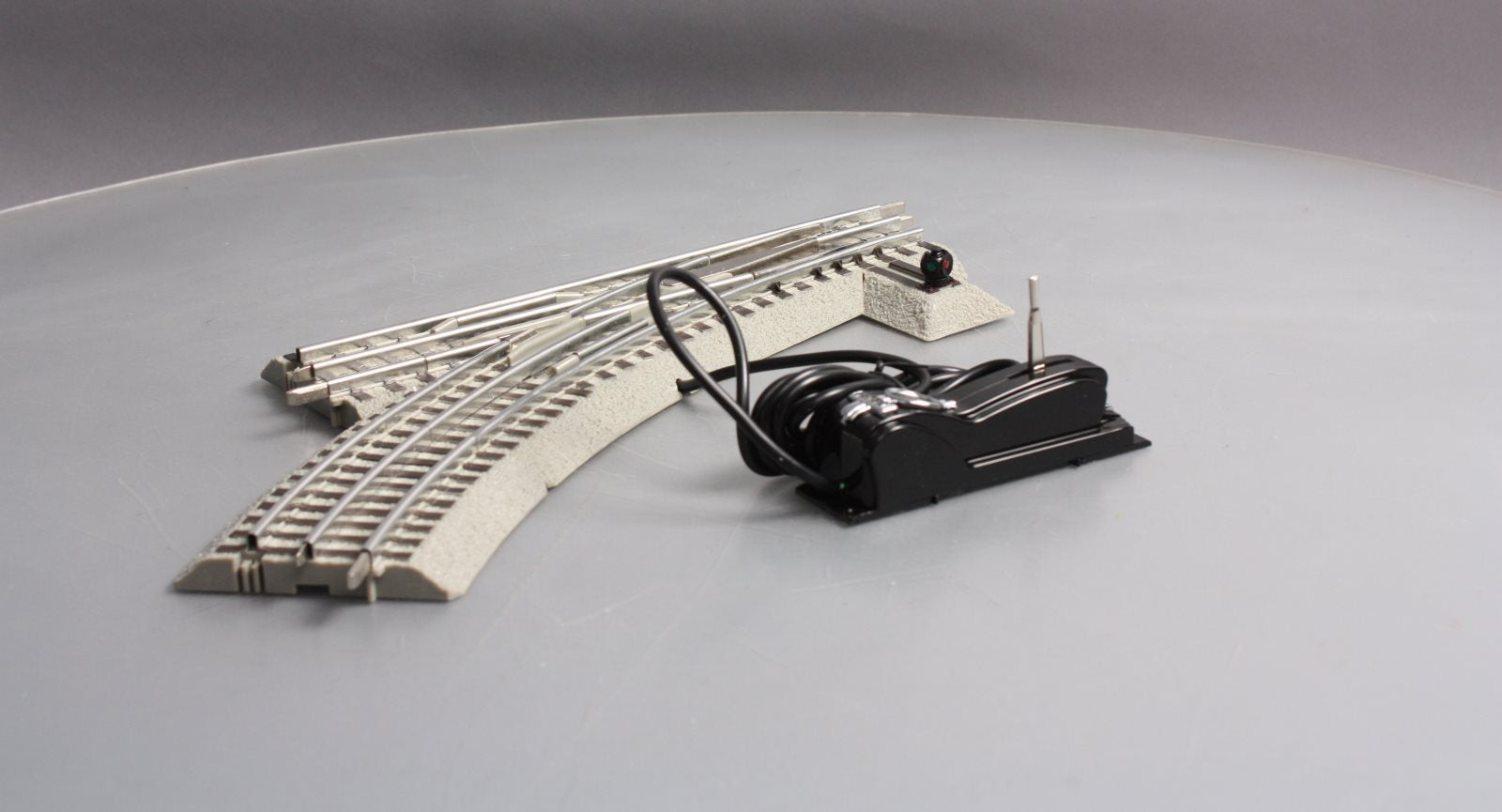 Lionel 6-81947 O-36 Remote Left Hand FasTrack Remote/Command Switch Turnout LN/Box