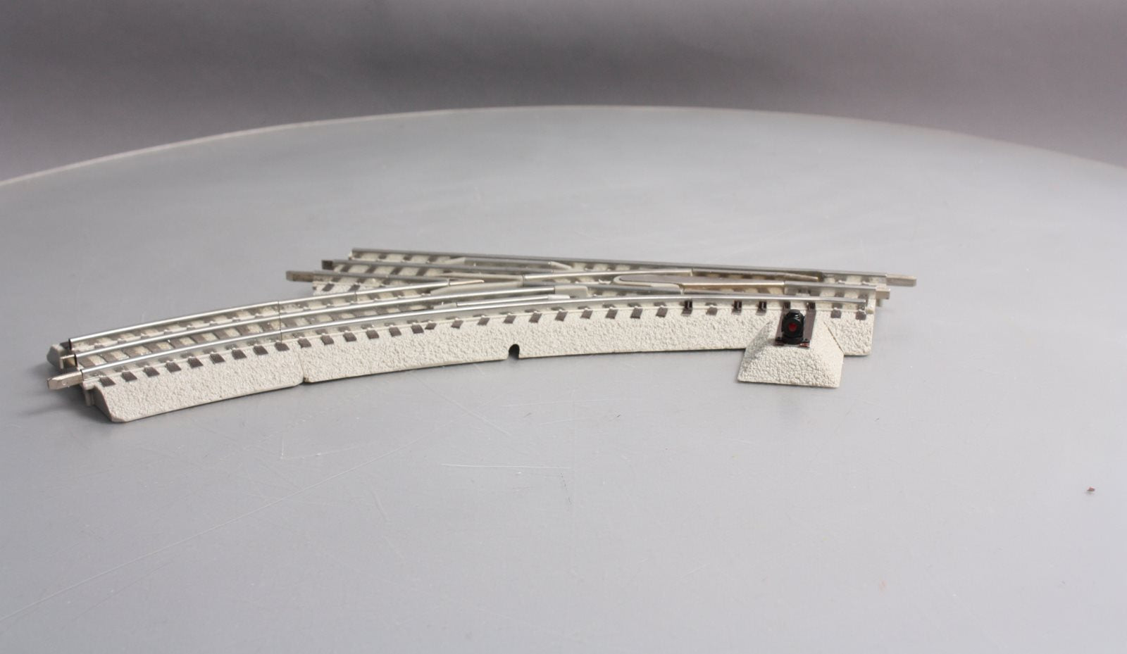 Lionel 6-12045 O36 Left Hand Remote-Control FasTrack Curved Switch Turnout LN/Box