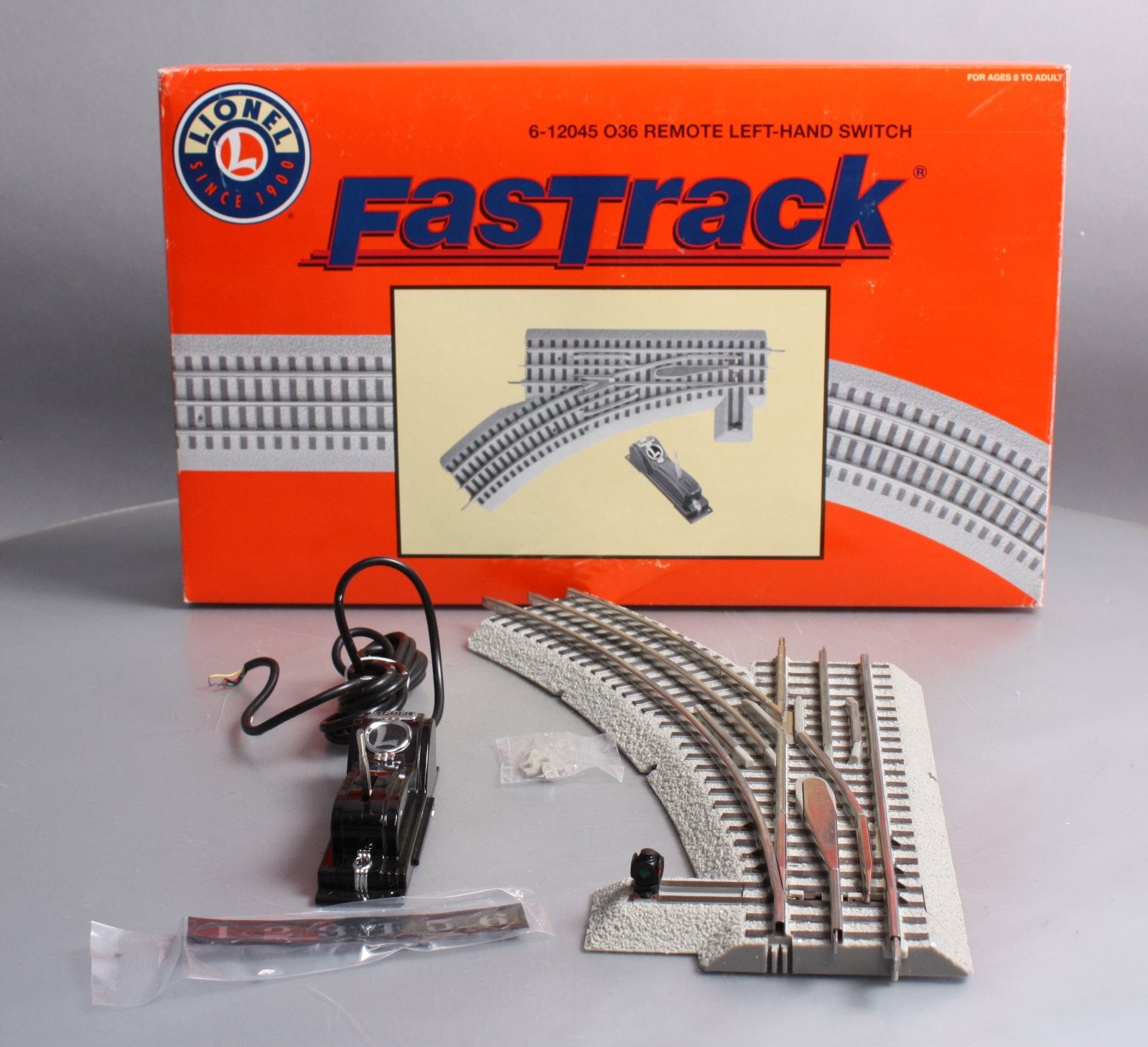 Lionel 6-12045 O36 Left Hand Remote-Control FasTrack Curved Switch Turnout LN/Box