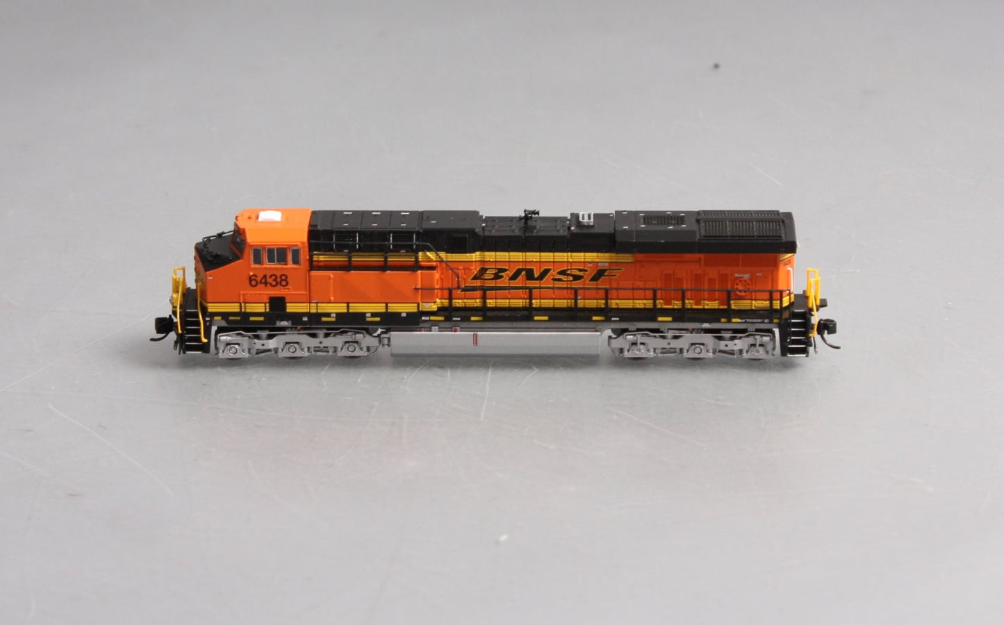 Broadway Limited 3891 N BNSF GE ES44AC Diesel Locomotive Sound/DCC #6438
