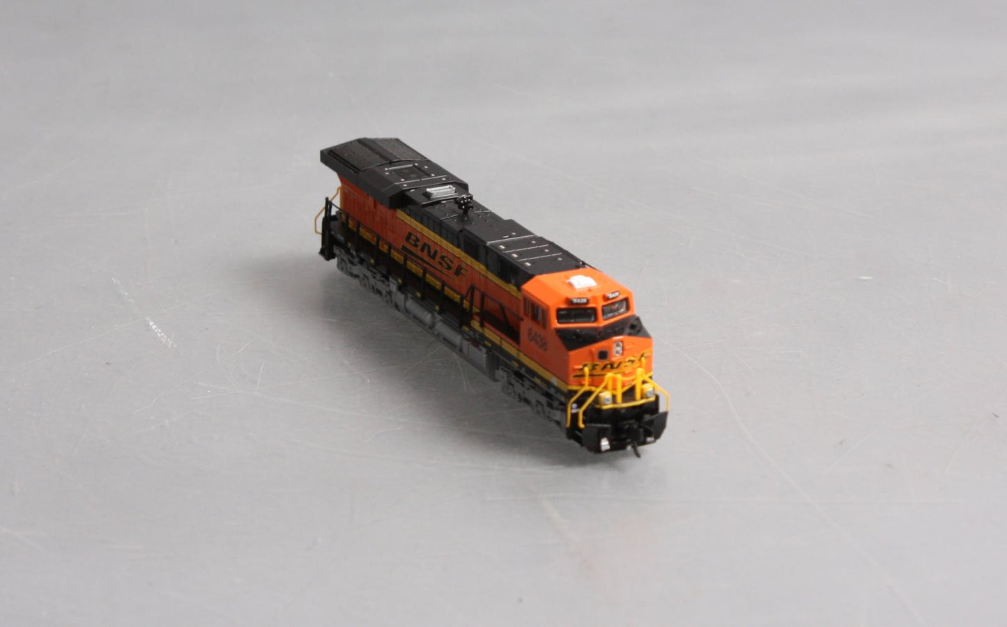 Broadway Limited 3891 N BNSF GE ES44AC Diesel Locomotive Sound/DCC #6438