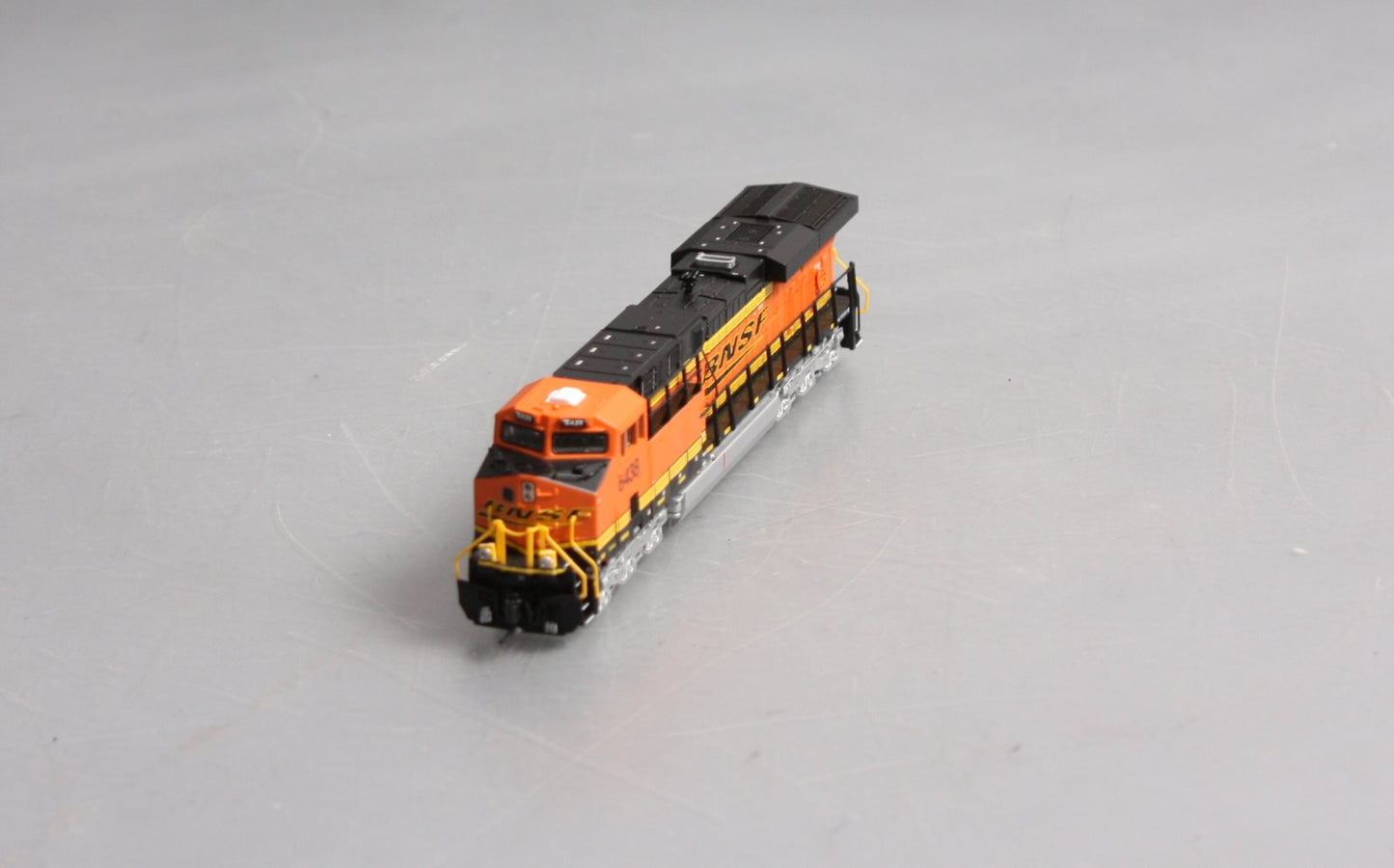 Broadway Limited 3891 N BNSF GE ES44AC Diesel Locomotive Sound/DCC #6438