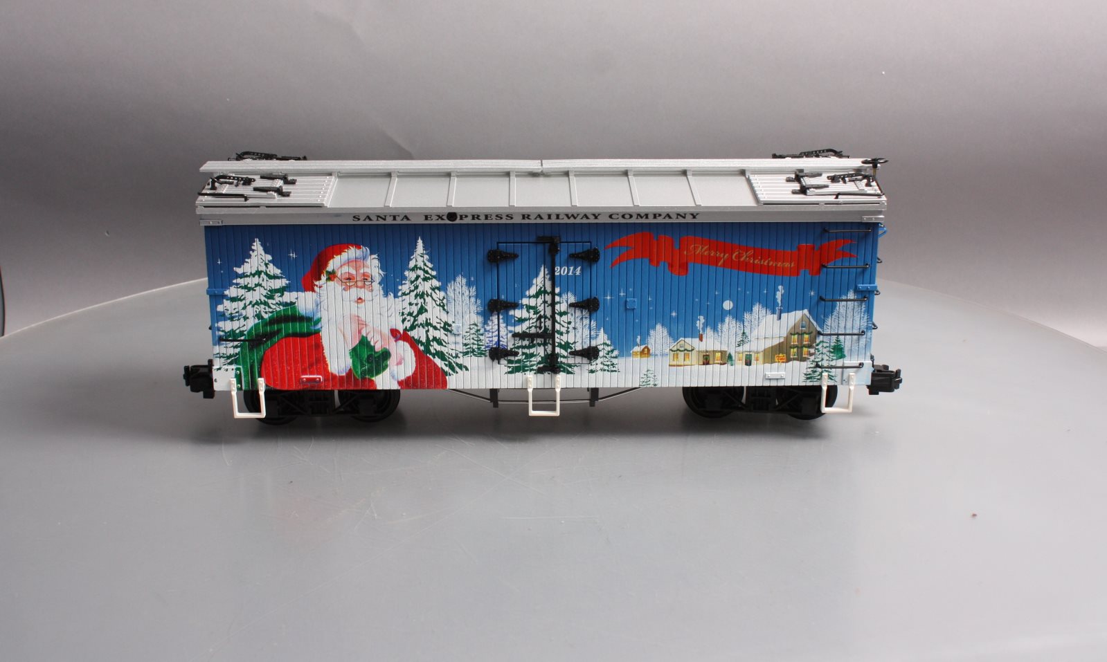 USA Trains R13032 G Christmas 2014 Refrigerator Car (Plastic Wheels)