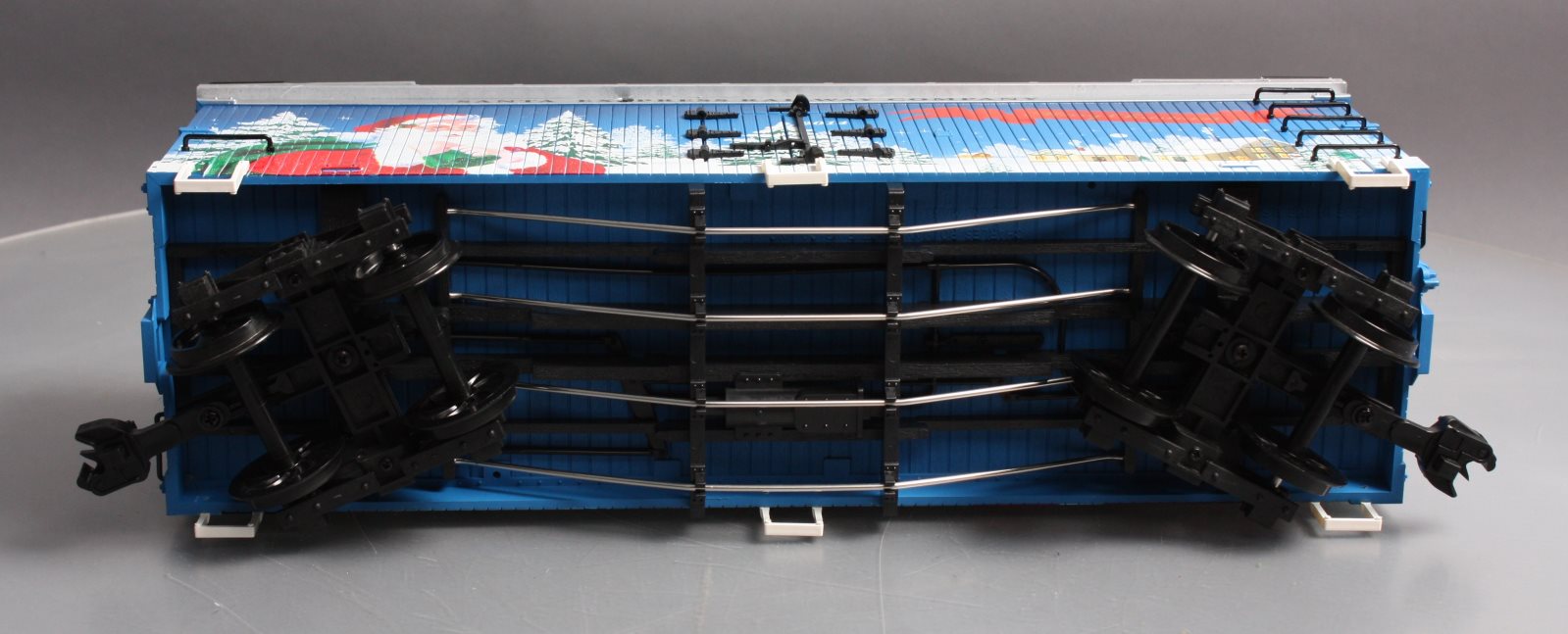 USA Trains R13032 G Christmas 2014 Refrigerator Car (Plastic Wheels)