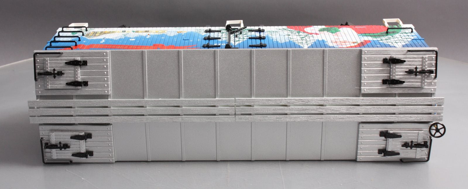 USA Trains R13032 G Christmas 2014 Refrigerator Car (Plastic Wheels)